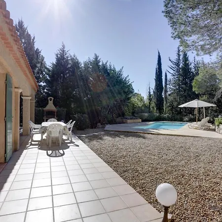 Вилла 8 Pers, Climatisee, Piscine Chauffee, Un Havre De Paix Sous Les Pins Parasols *