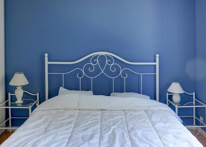 8 Pers, Climatisee, Piscine Chauffee, Un Havre De Paix Sous Les Pins Parasols *