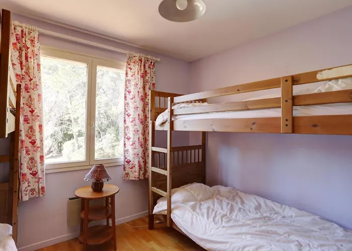 8 Pers, Climatisee, Piscine Chauffee, Un Havre De Paix Sous Les Pins Parasols *